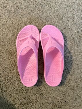 Pink Women’s Comfort Flip Sandals